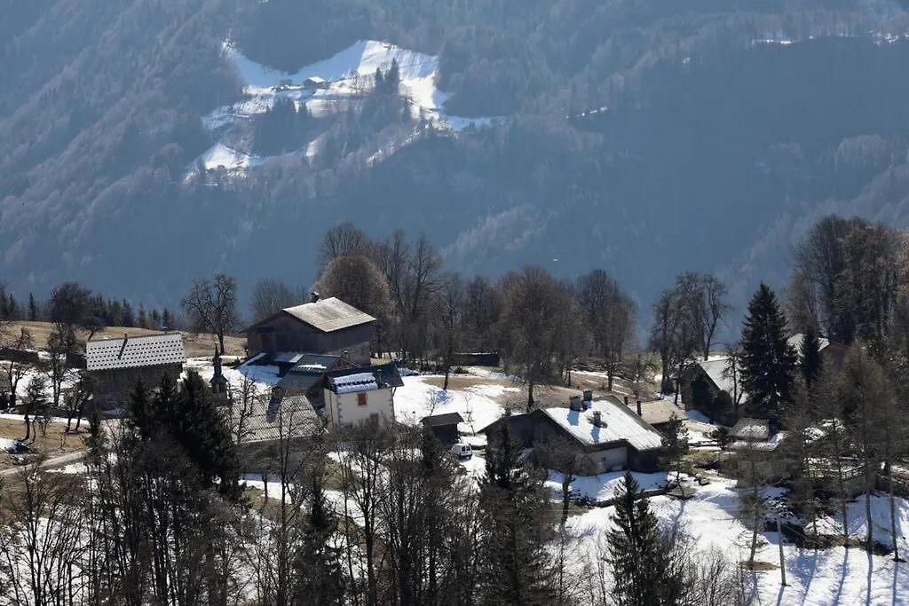 Holiday home Le Hameau De Chantemerle Samoens France